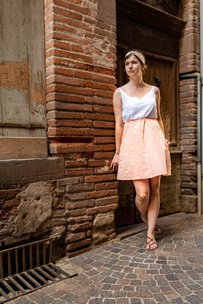 Gabrielle dressed with Basil(e) outfit in Albi's streets